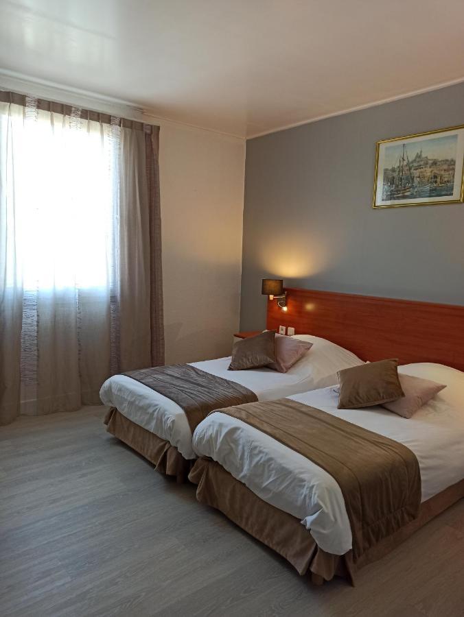 לה קיוטאט Hotel Restaurant Miramar L'Orchidee מראה חיצוני תמונה