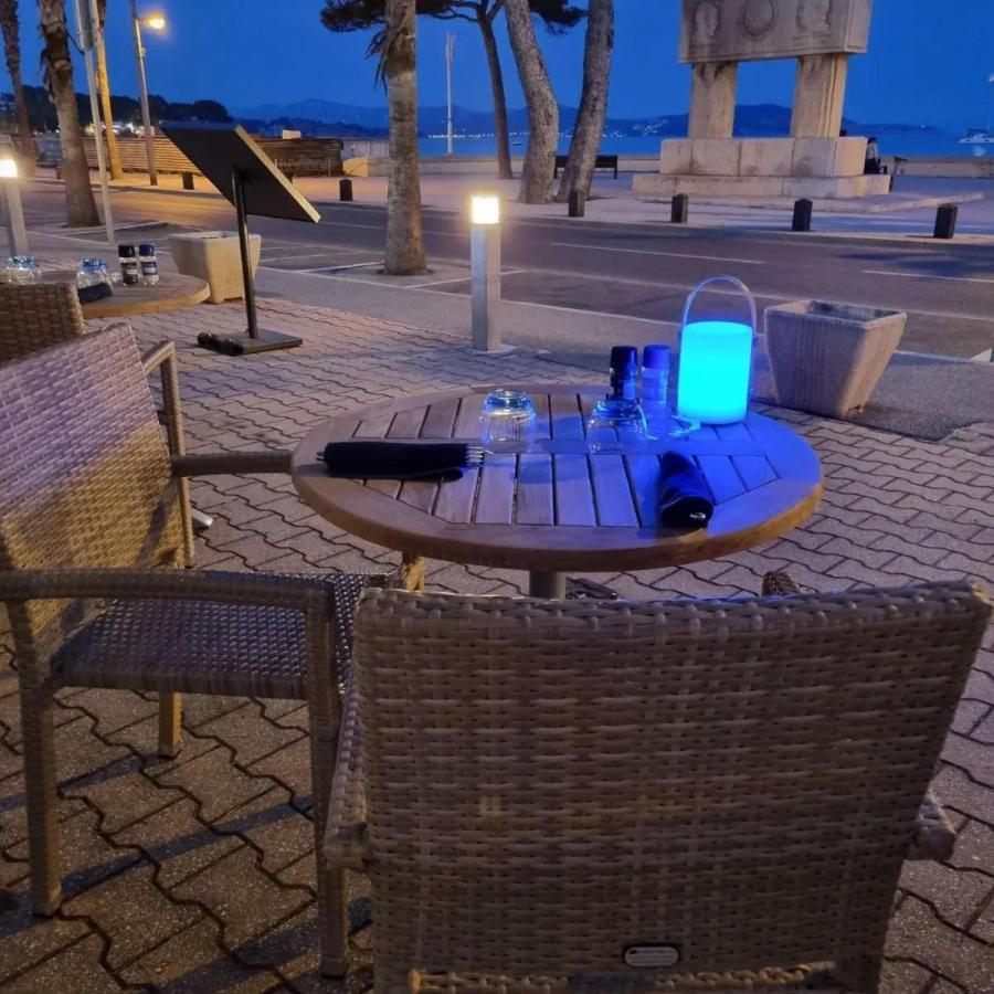 לה קיוטאט Hotel Restaurant Miramar L'Orchidee מראה חיצוני תמונה