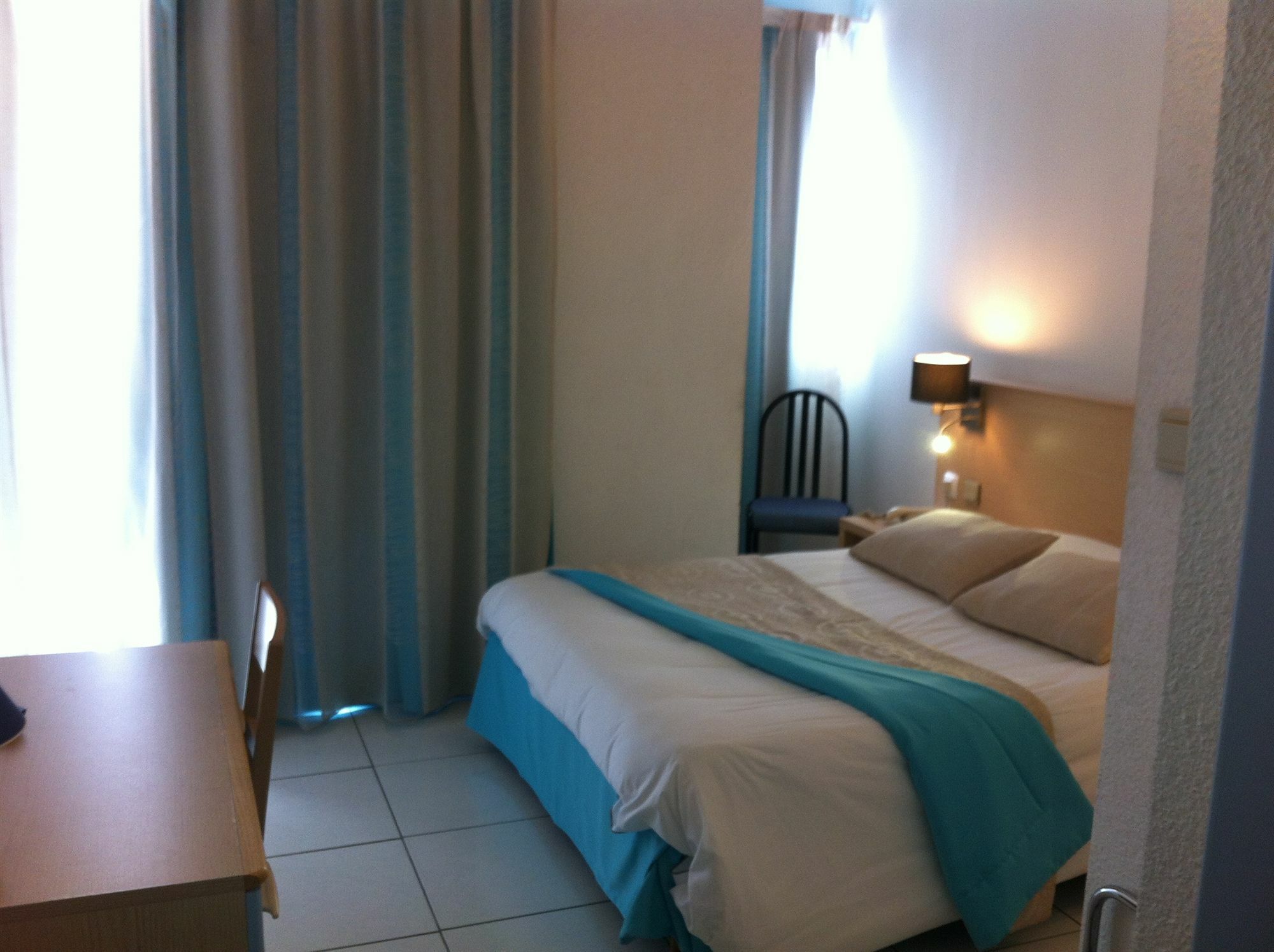 לה קיוטאט Hotel Restaurant Miramar L'Orchidee מראה חיצוני תמונה