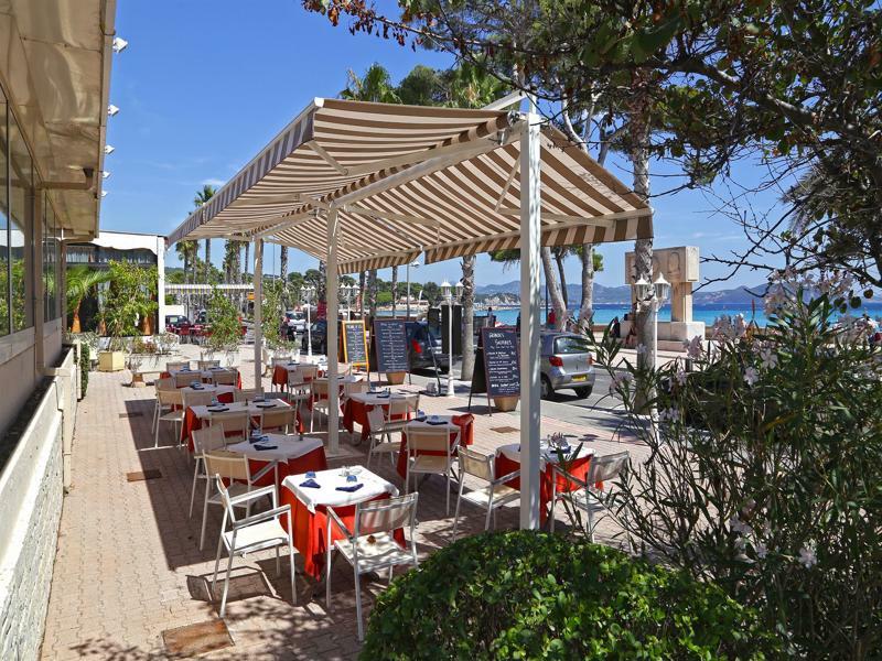 לה קיוטאט Hotel Restaurant Miramar L'Orchidee מראה חיצוני תמונה